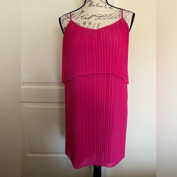 BCBGeneration Pink Sleeveless Mini Dress - Picture 2 of 6